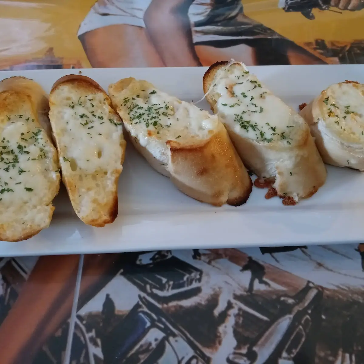 Famous Garlic Cheese Bread