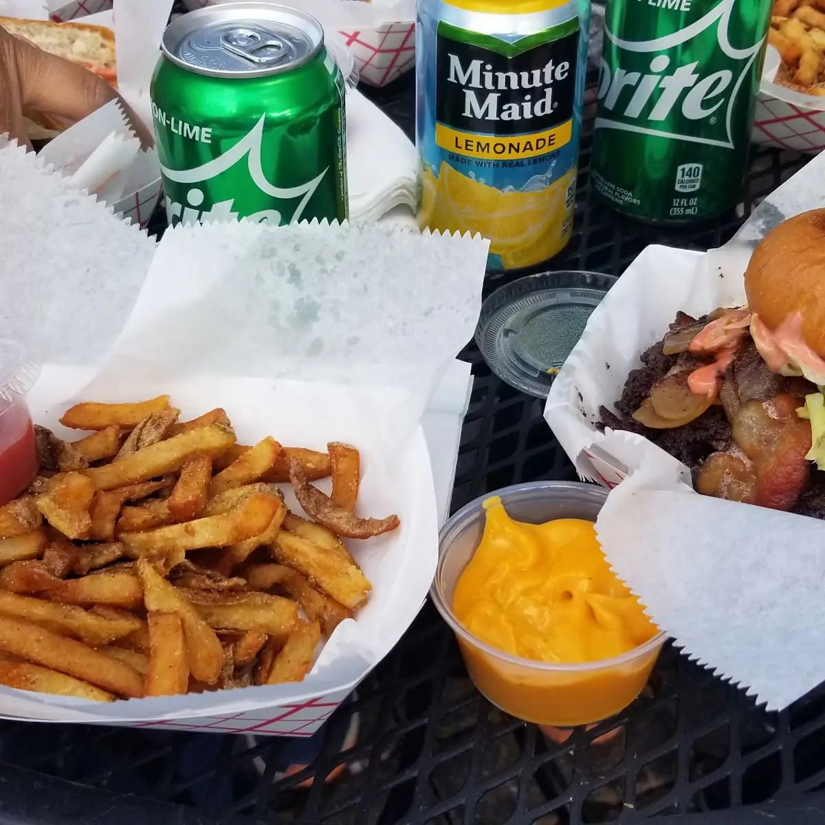 Hamburger with Fries with Cheese Dip