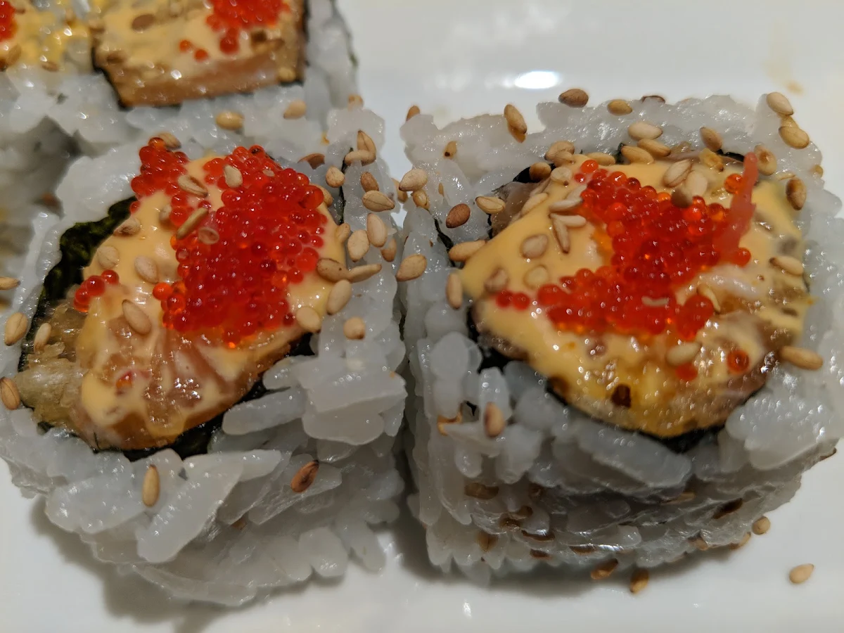 Spicy Salmon Roll