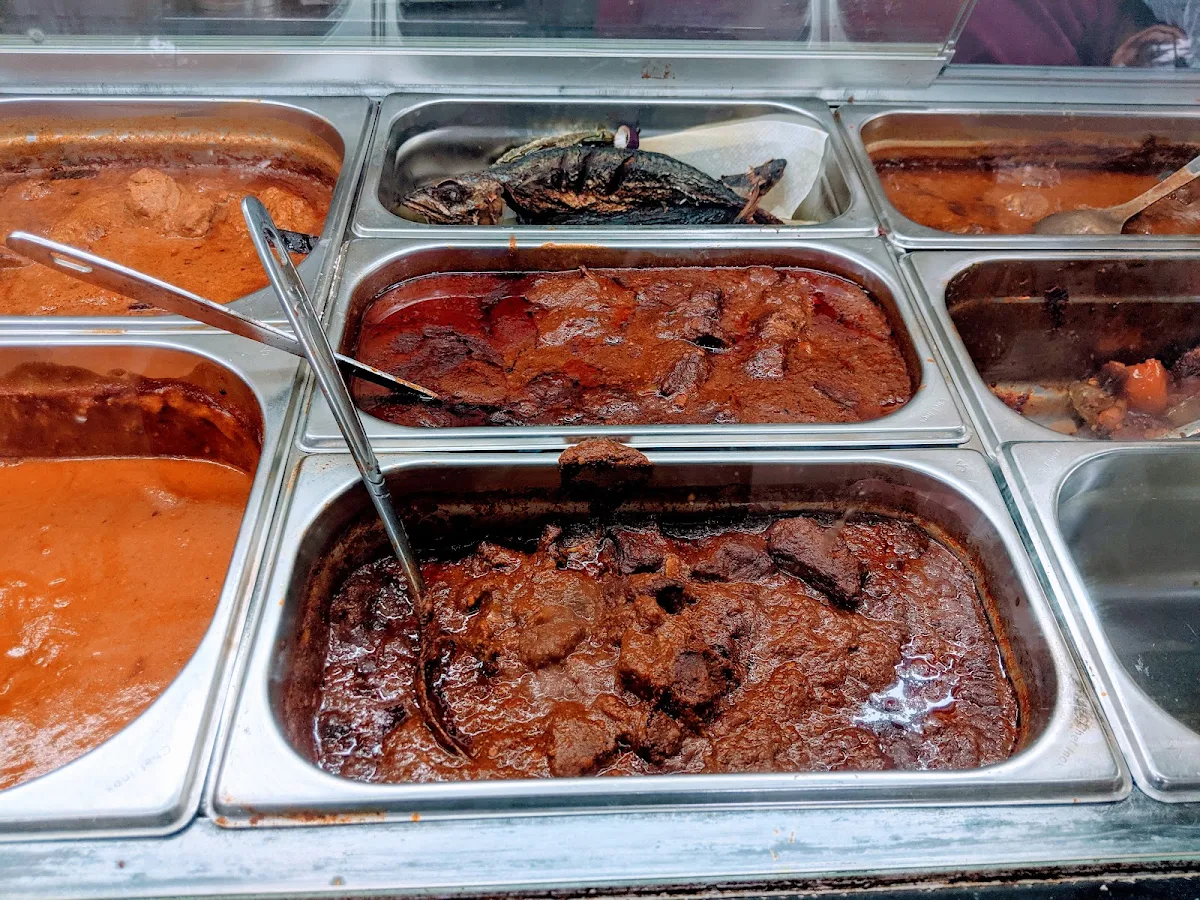 Curries, Raj Bhavan Take Away and Dine In