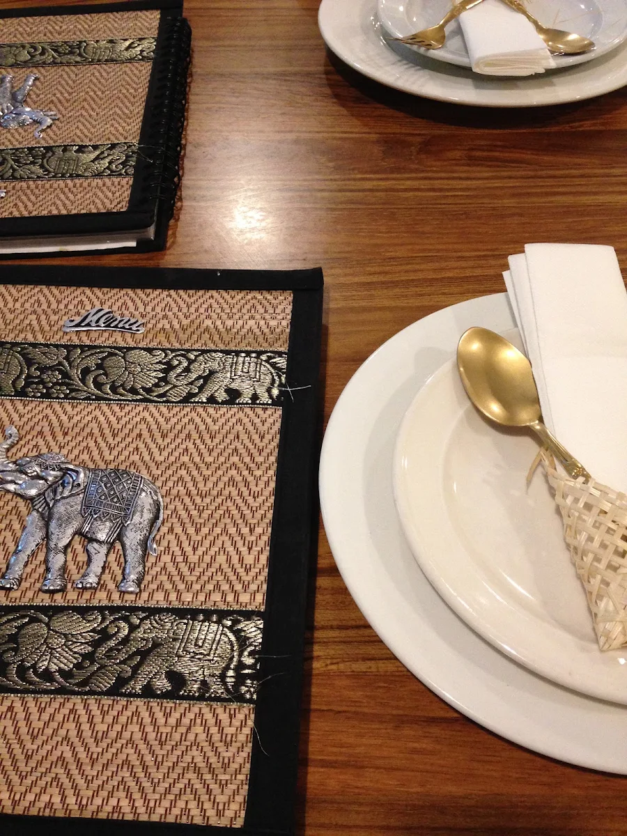 Highlights, Sorrento Thai