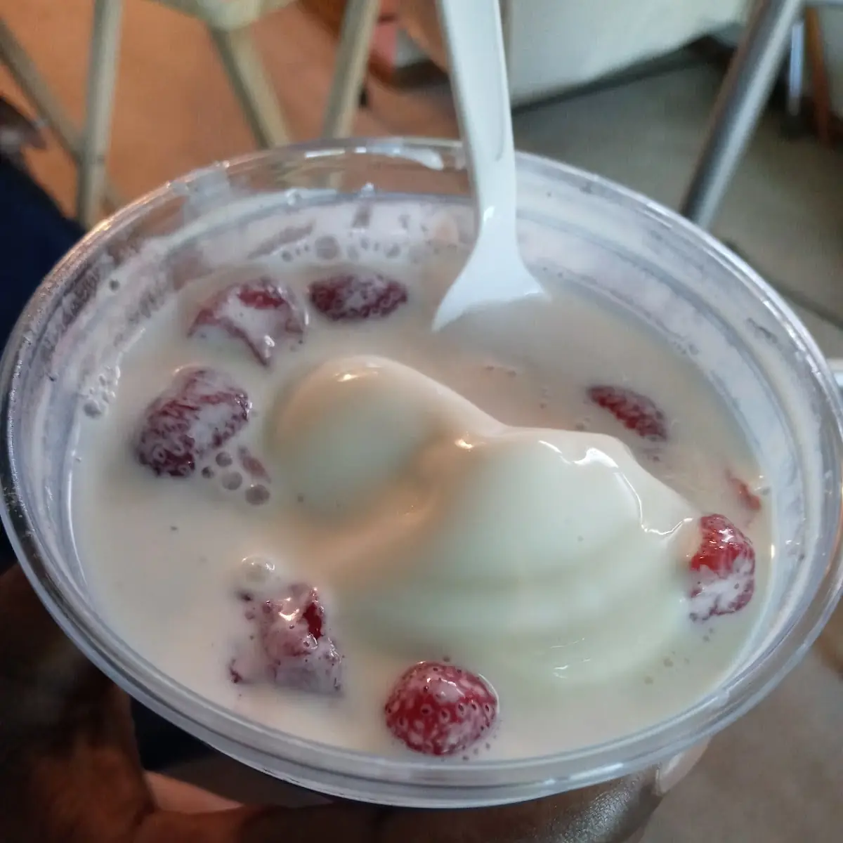 Vanilla Ice Cream Strawberries