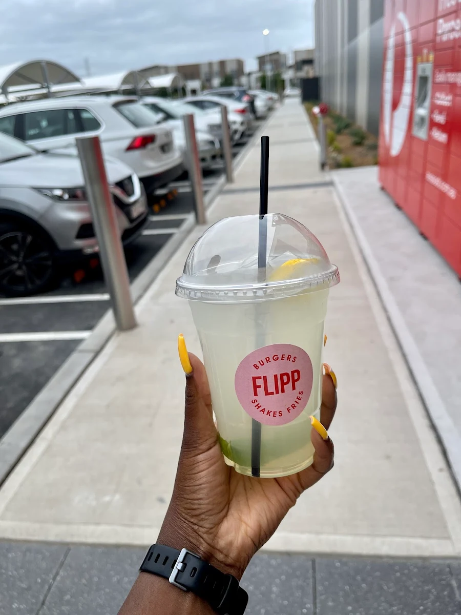 Highlights, Flipp Burgers | Elara Village