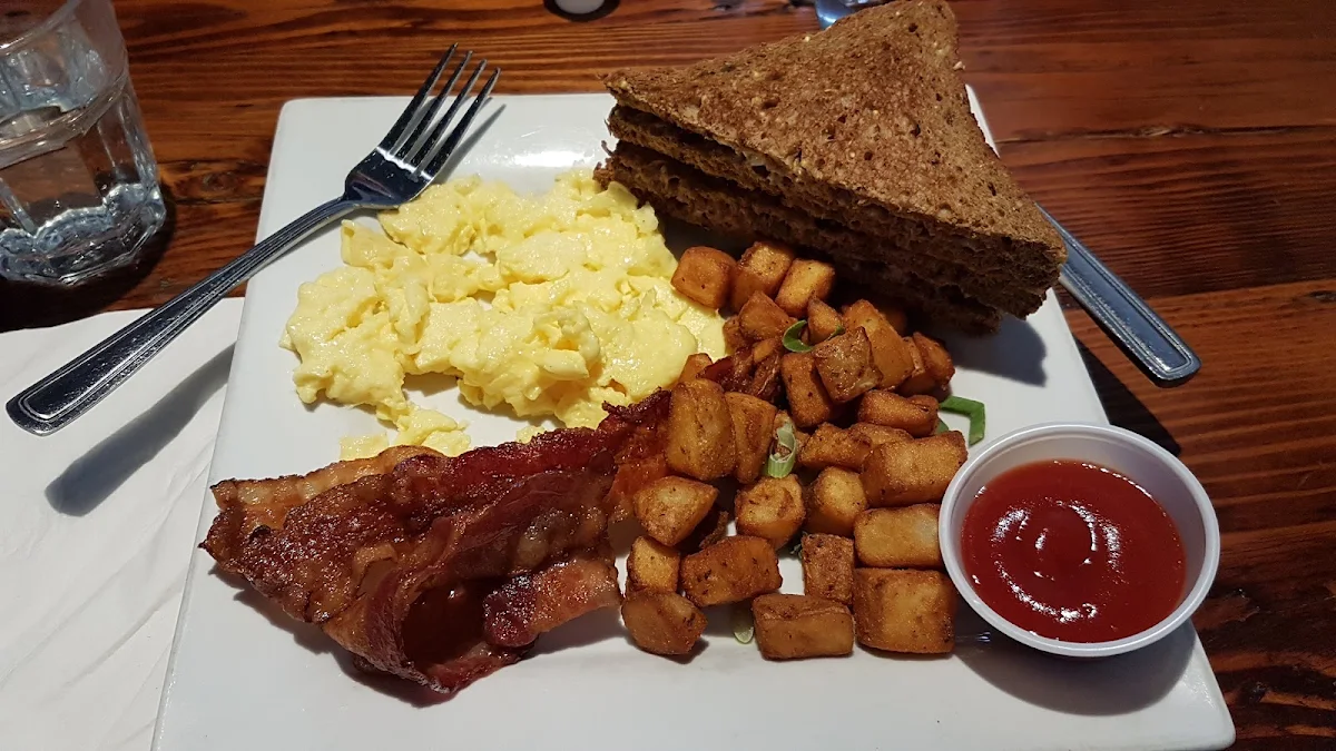 Traditional Breakfast, McRae's Restaurant Ltd