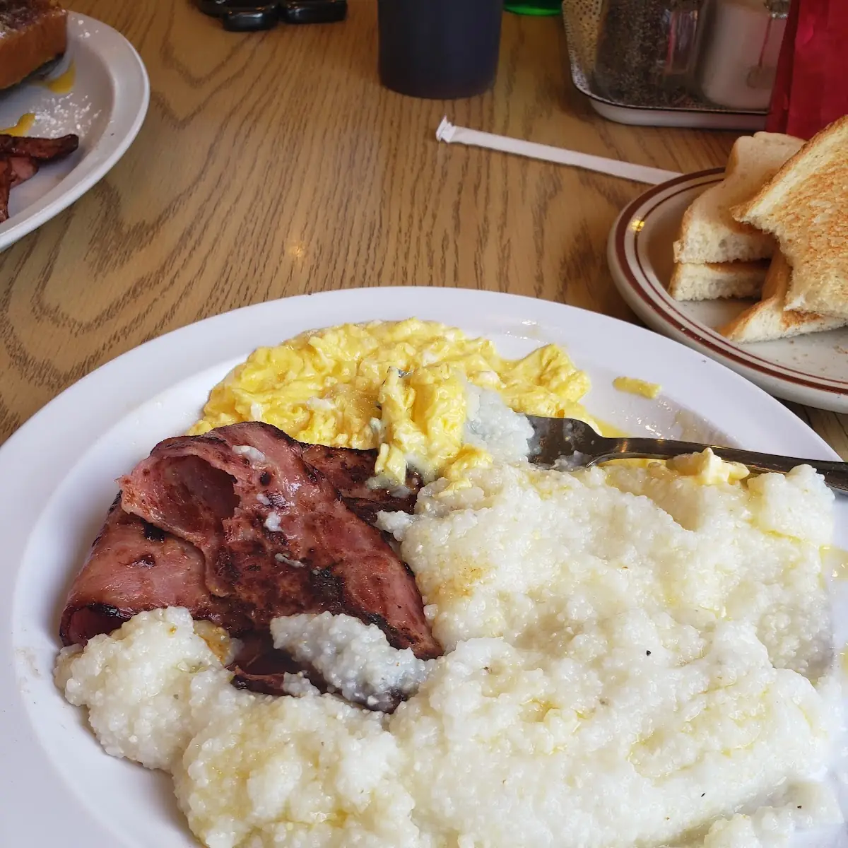 Turkey Bacon Eggs & Grits