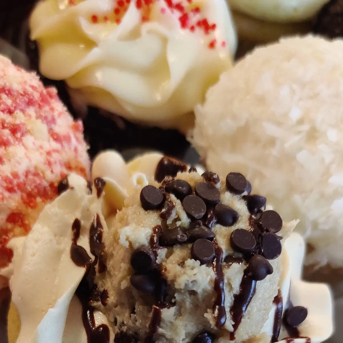 Cookies & Cream Cupcakes
