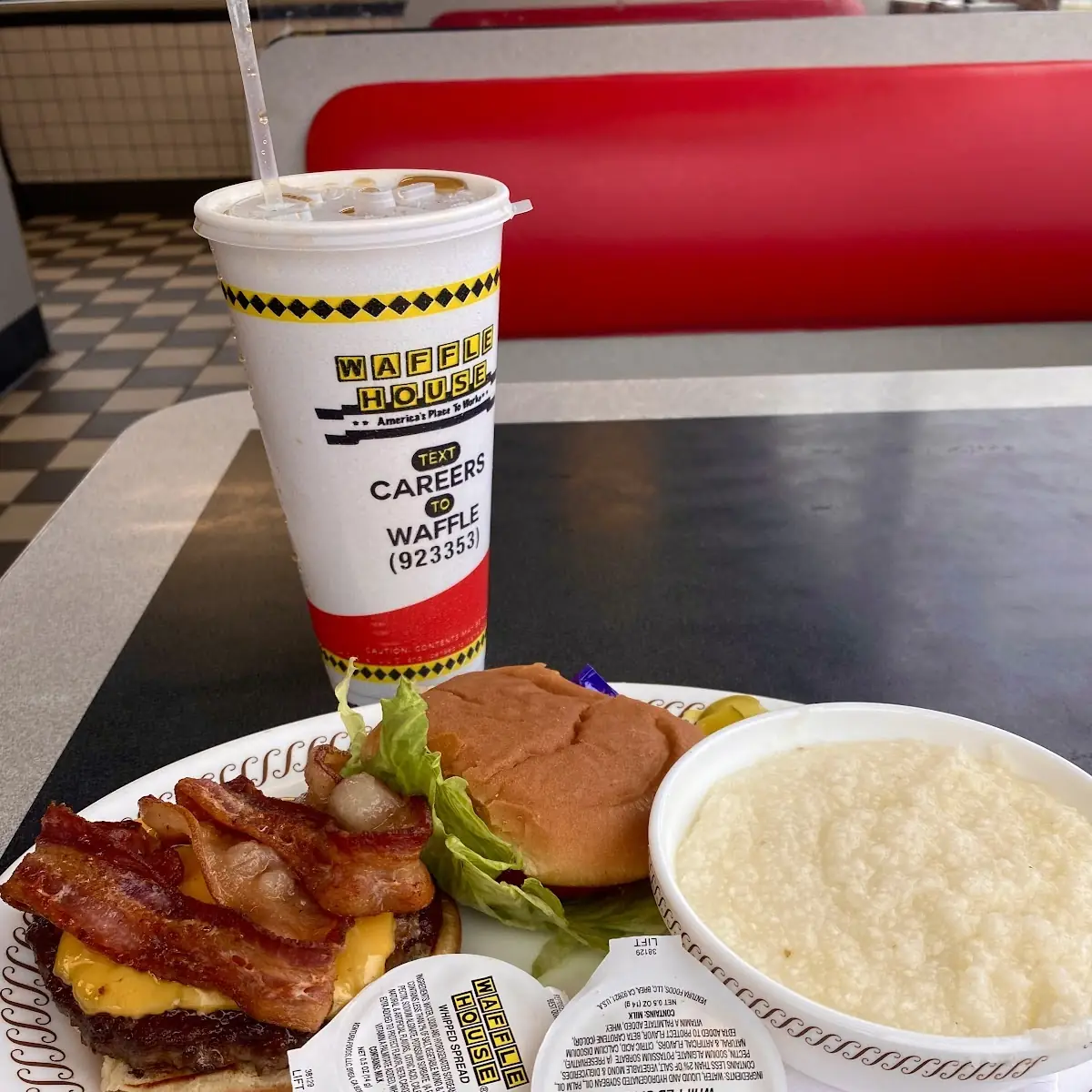 Bacon Burger Grits