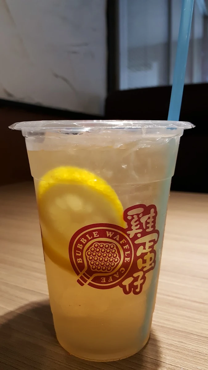Lemon Tea with Honey, Bubble Waffle Cafe