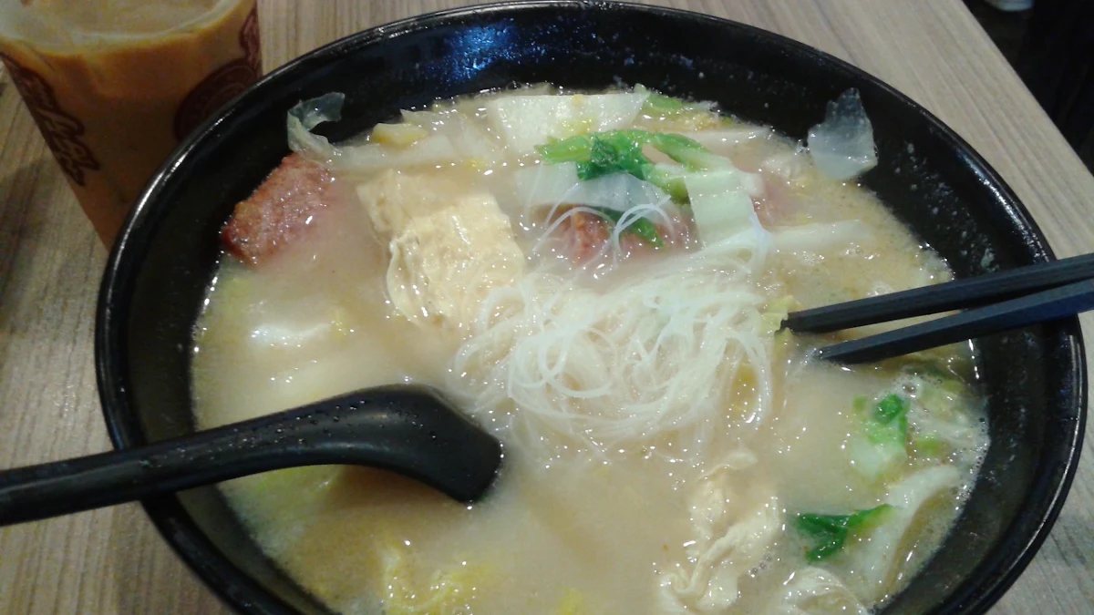 Soup Noodles, Bubble Waffle Cafe