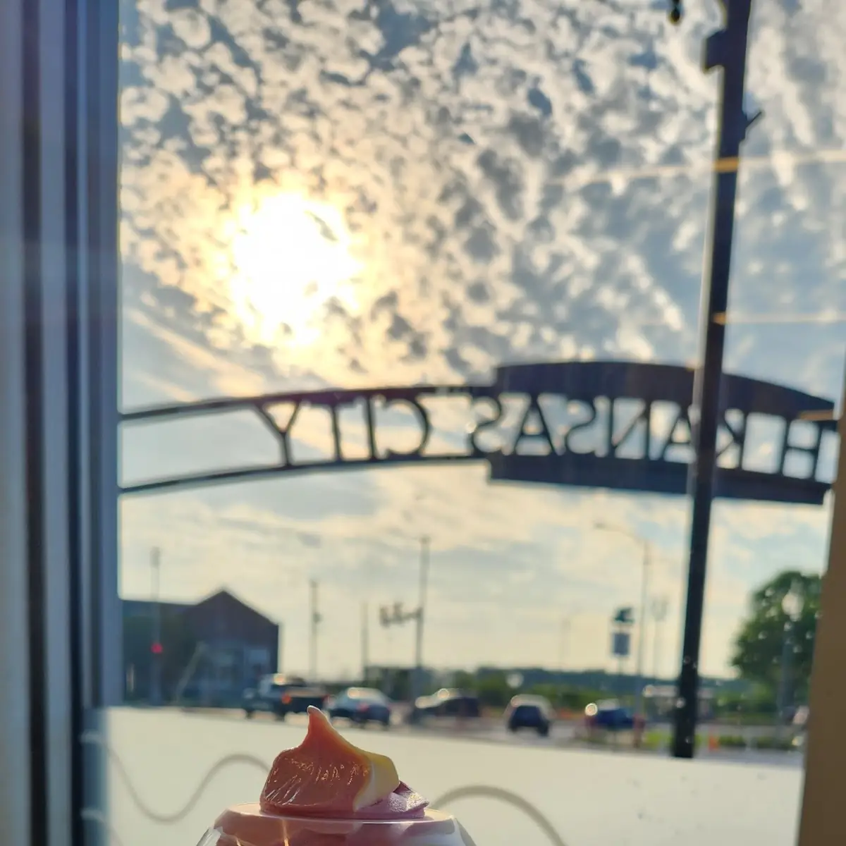 Dole Soft Serve - Pineapple Strawberry Swirl