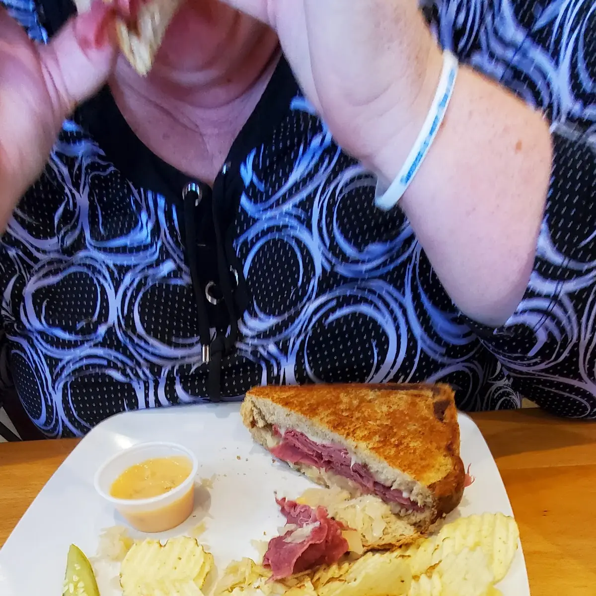 Reuben Sandwich and Chips