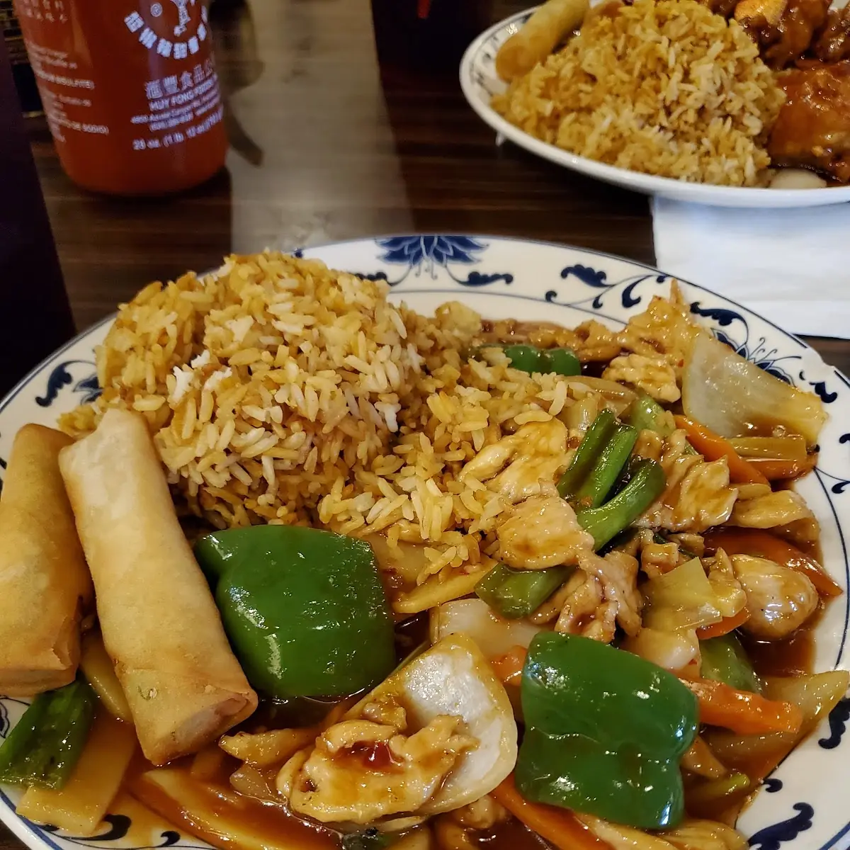 Chicken Subgum Chow Mein