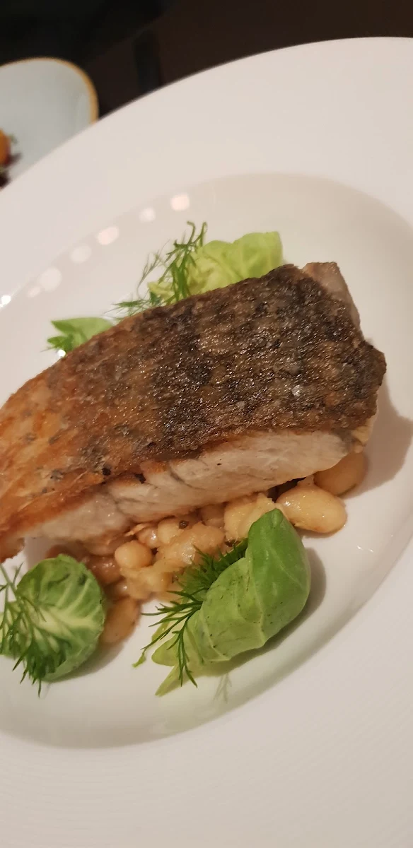 Barramundi, Apron Bar & Restaurant