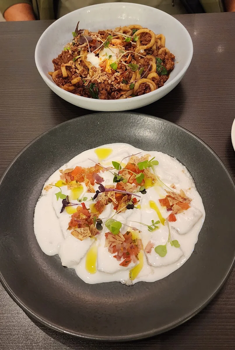 Highlights, Apron Bar & Restaurant