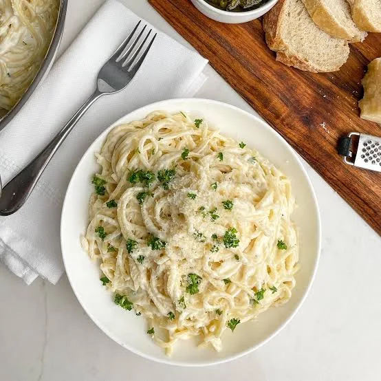 Spaghetti Alfredo, Baller Food