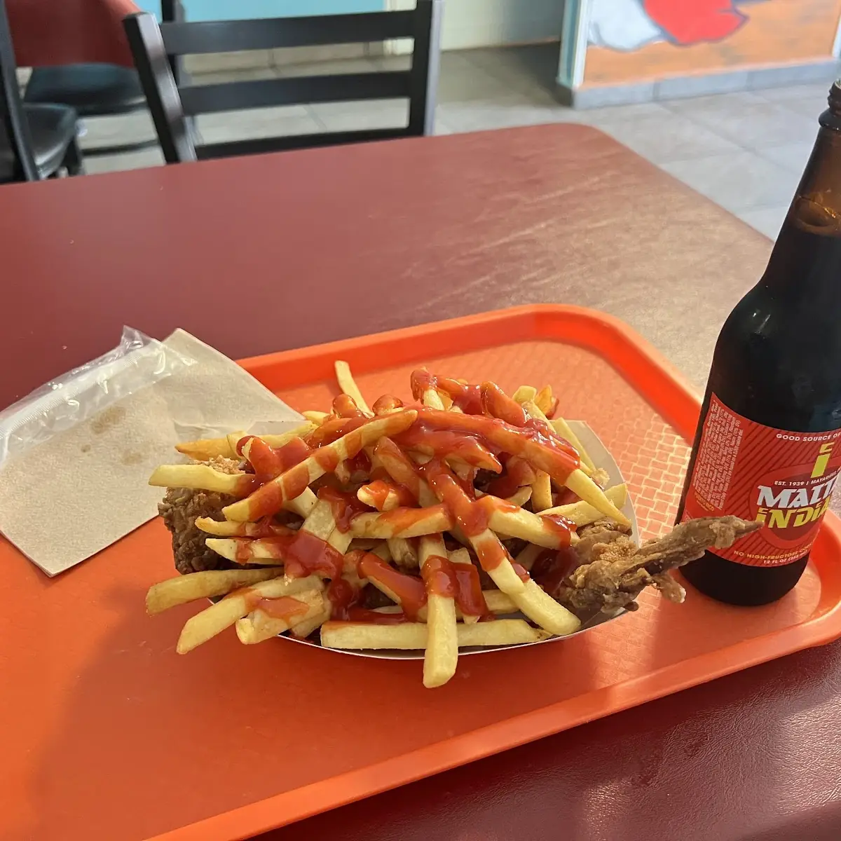Pollo Con Papas Fritas Tico