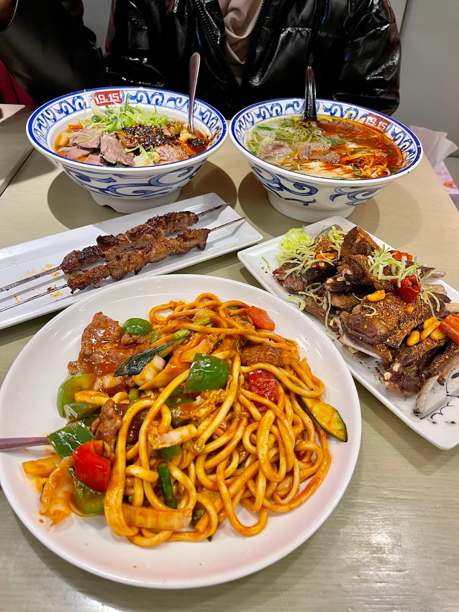 Highlights, 1915 Lanzhou Beef Noodles