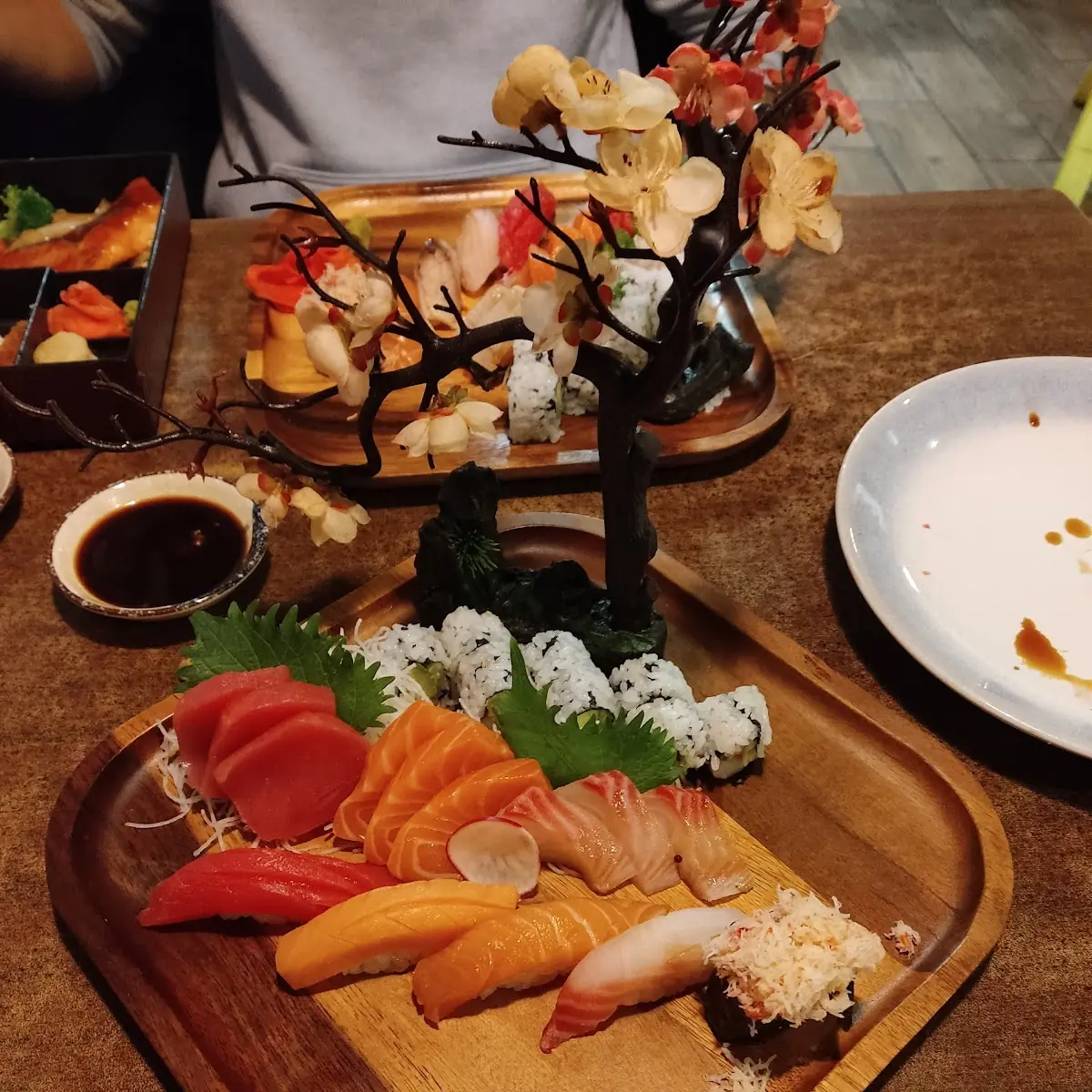Sushi Deluxe