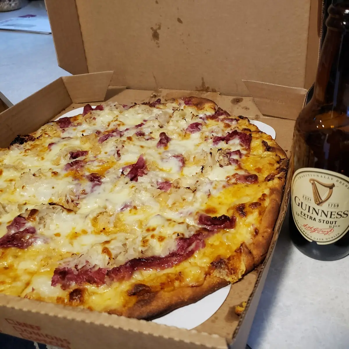 Rueben Pizza