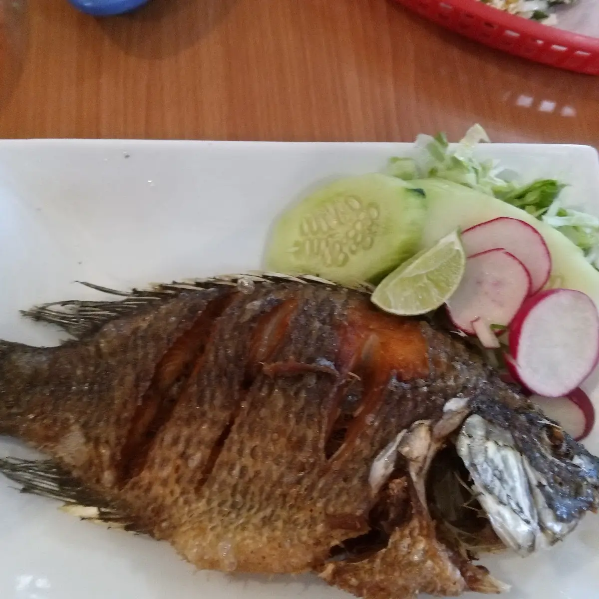 Deep Fried Fish with Choice of Sauce