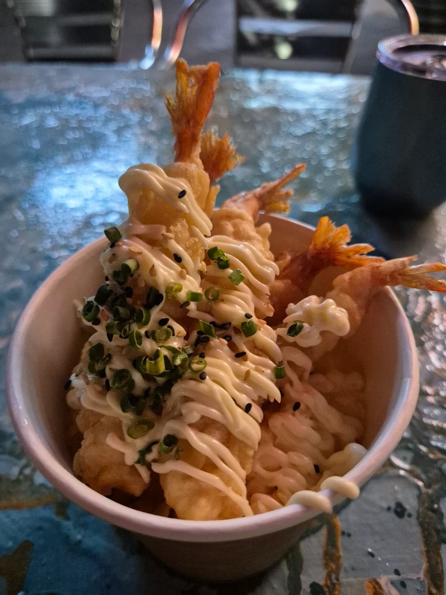 Highlights, Lokahi Poke Bar