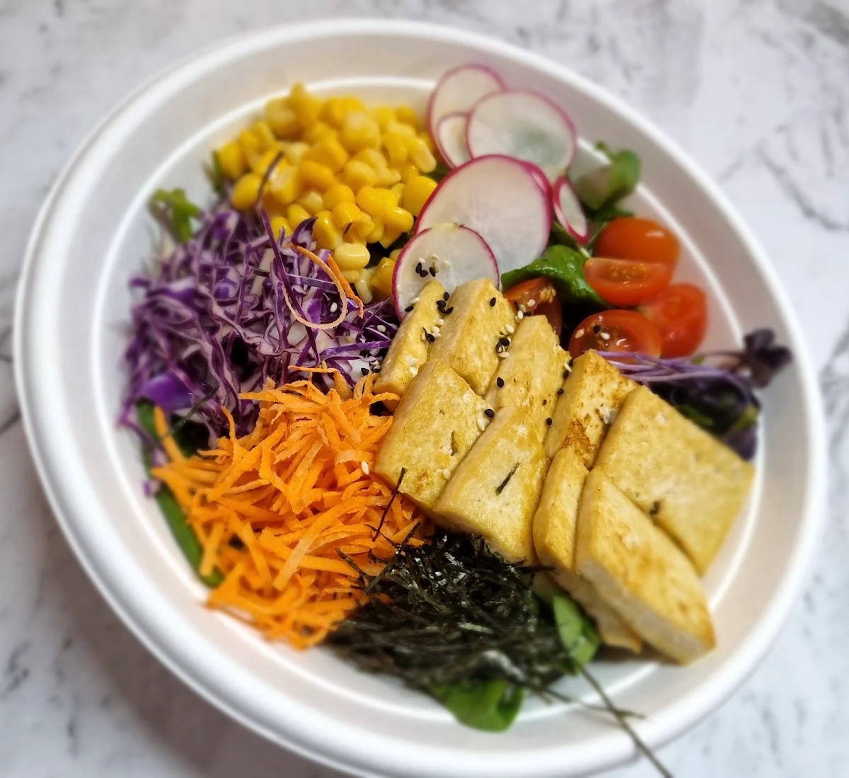 Highlights, Lokahi Poke Bar
