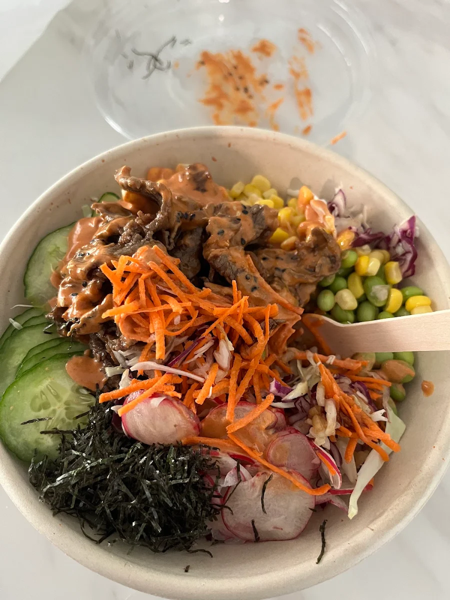 Highlights, Lokahi Poke Bar