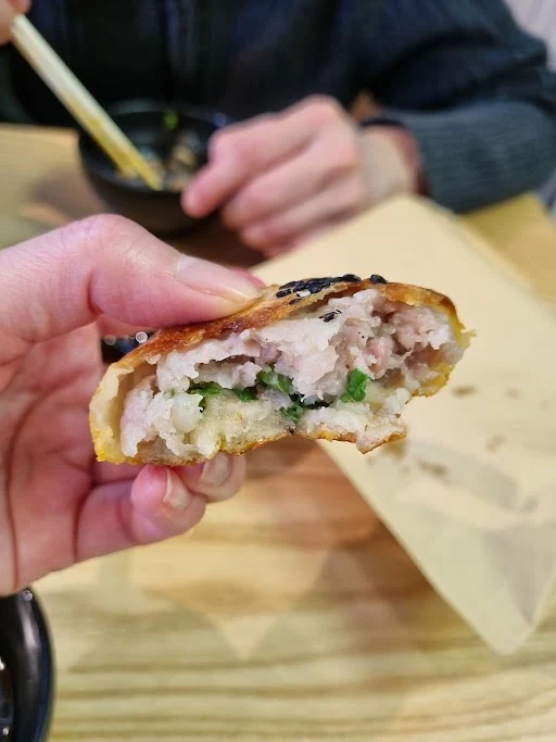 Highlights, 金小烤泥炉烤饼 Jin’s Grilled Meat Pie
