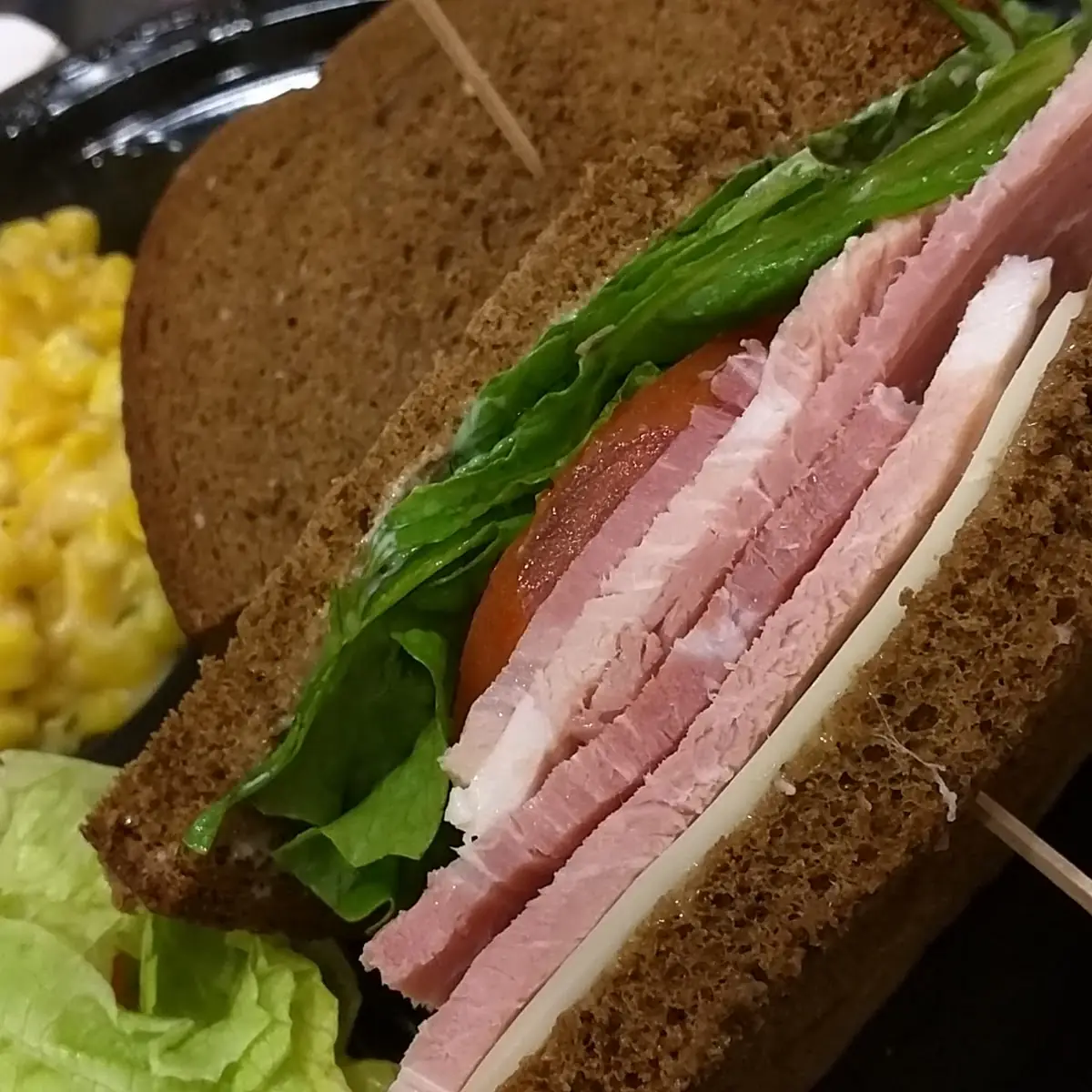 Squaw Bread with Creamed Corn
