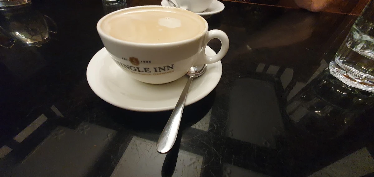 Flat White Coffee, Shingle Inn City Hall