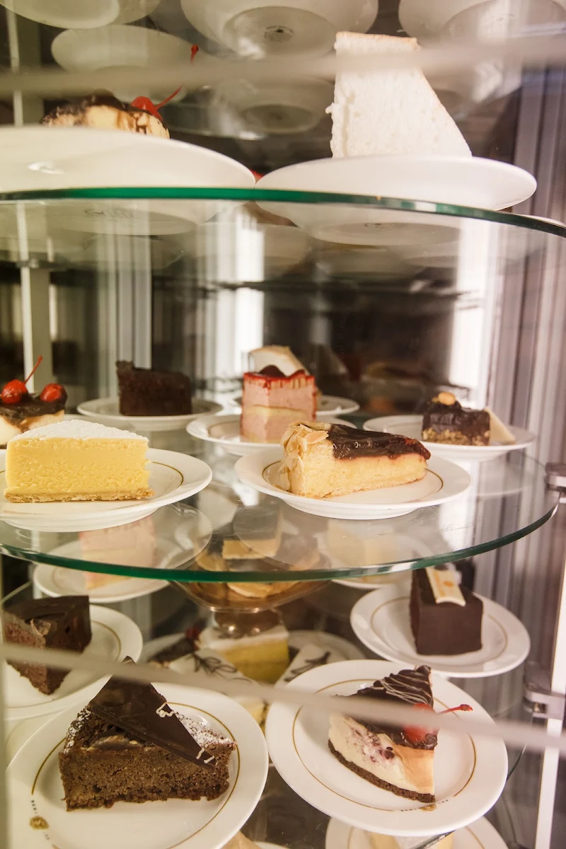 Grand Duke High Tea, Shingle Inn City Hall
