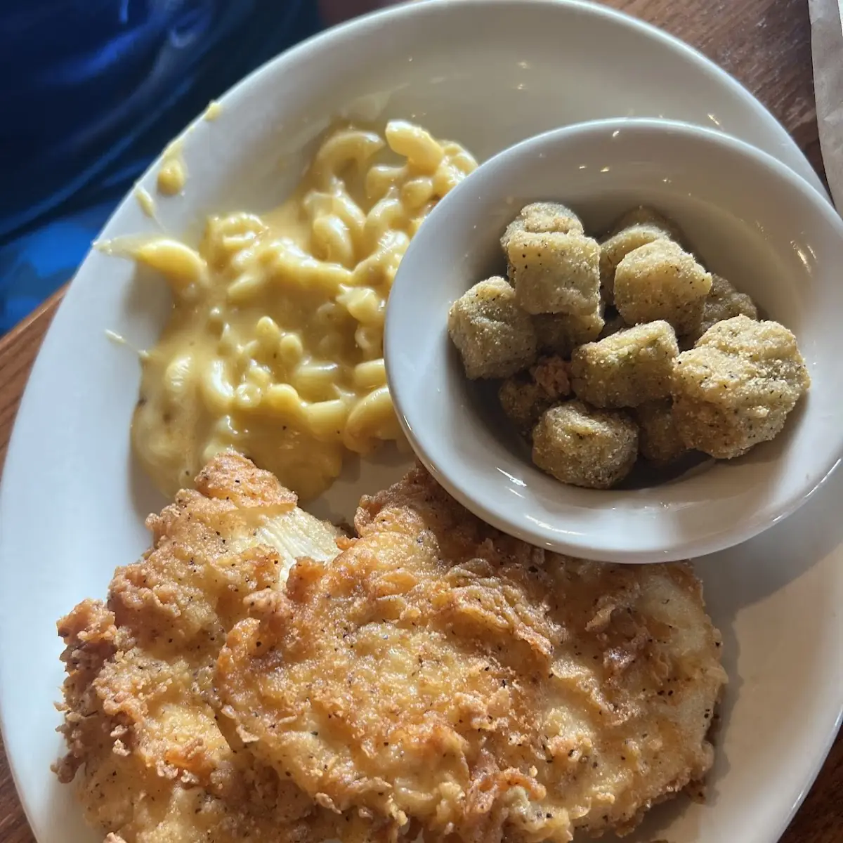 Chicken Fried Chicken Mashed Potatoes Broccoli