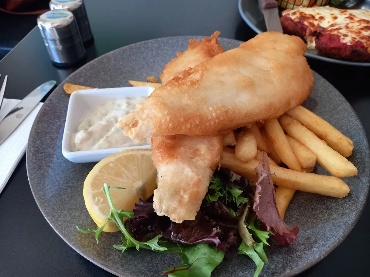 Fish & Chips, Cafe Beach Pit
