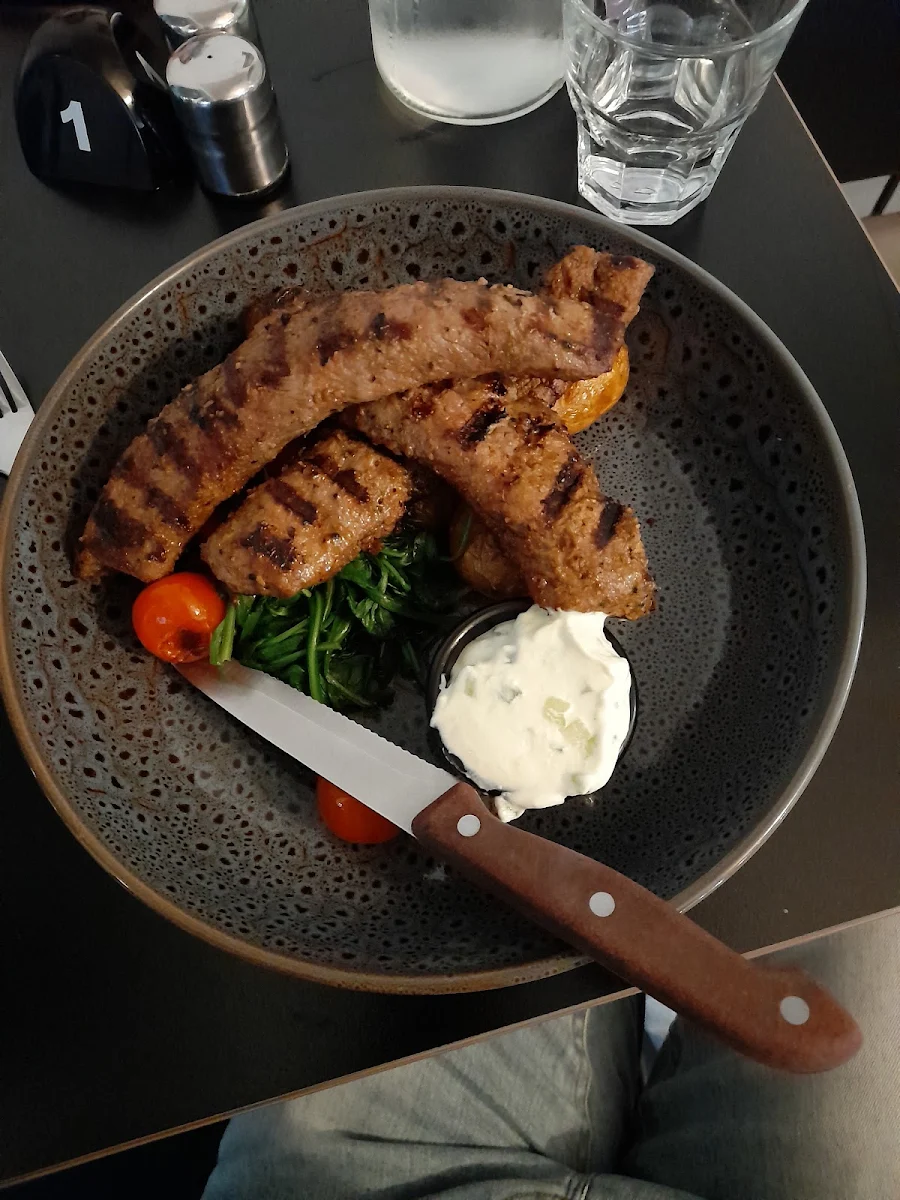 Mediterranean Lamb, Cafe Beach Pit
