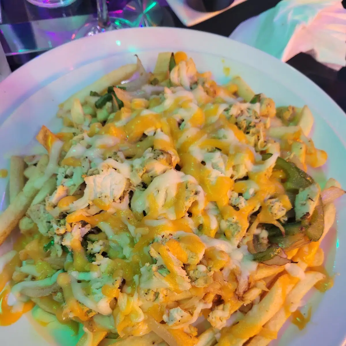 Chicken Nachos Supreme