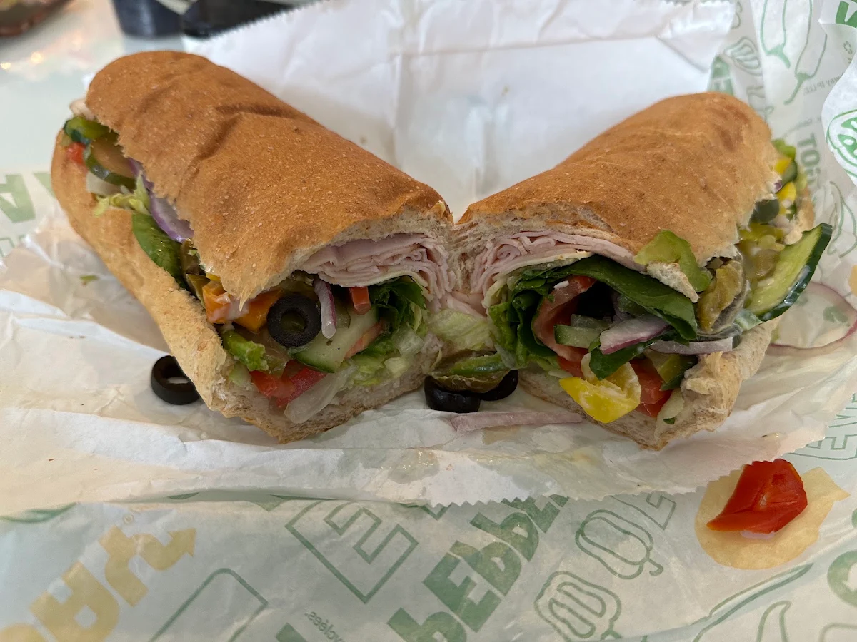 Footlong Turkey Breast Sub, Subway