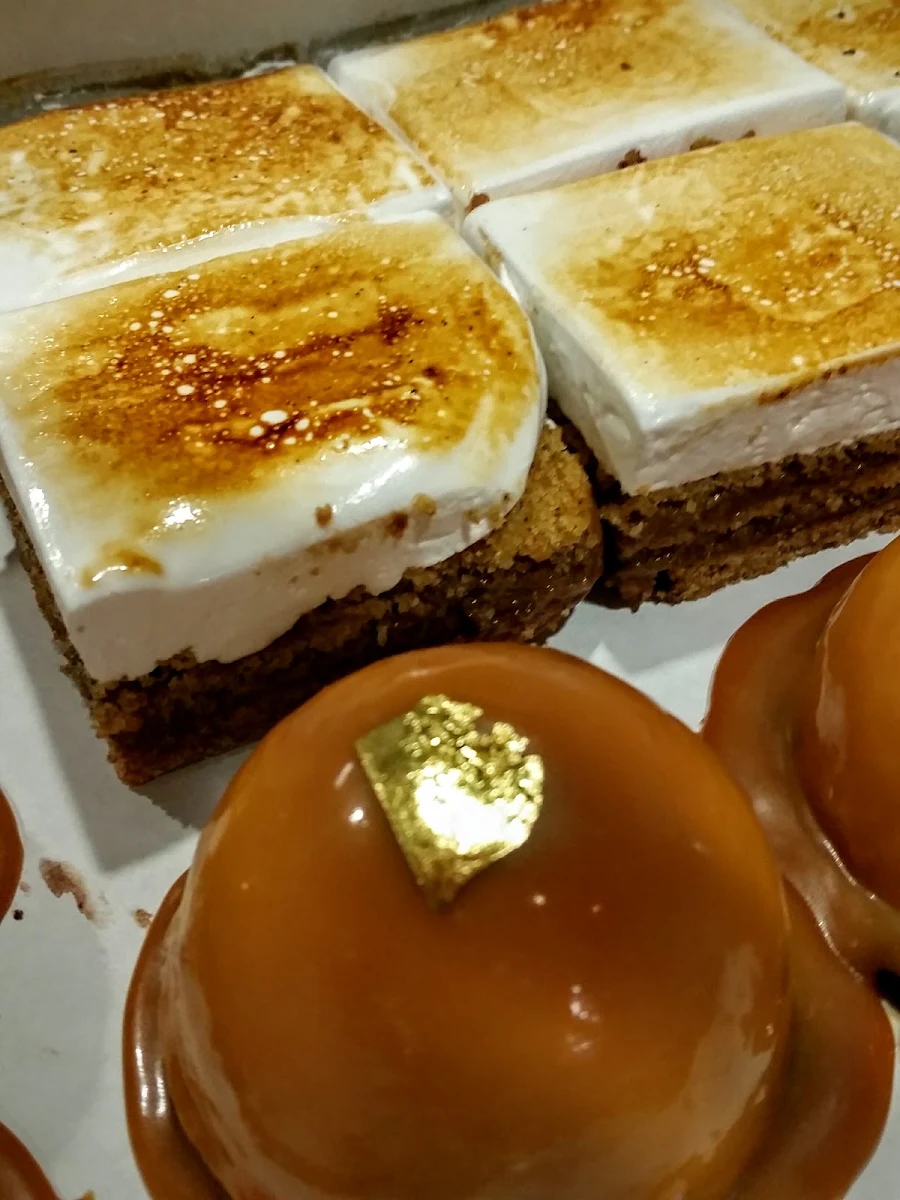 S'More Cake and Peanut Butter Bomb