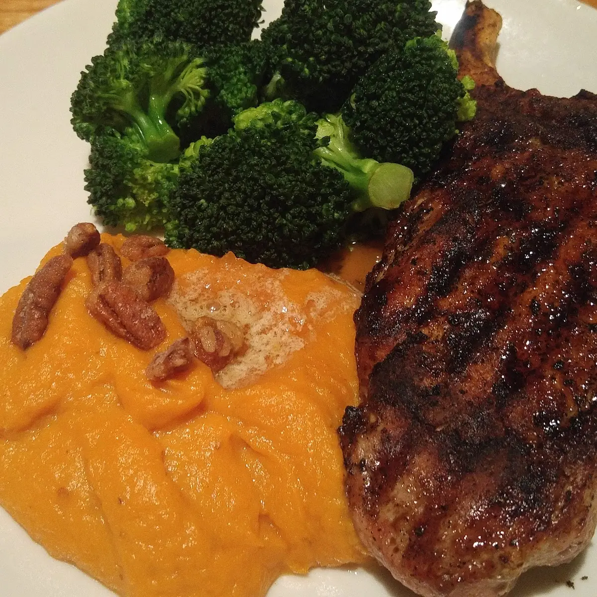 Grilled Pork Chop with Apple Chutney