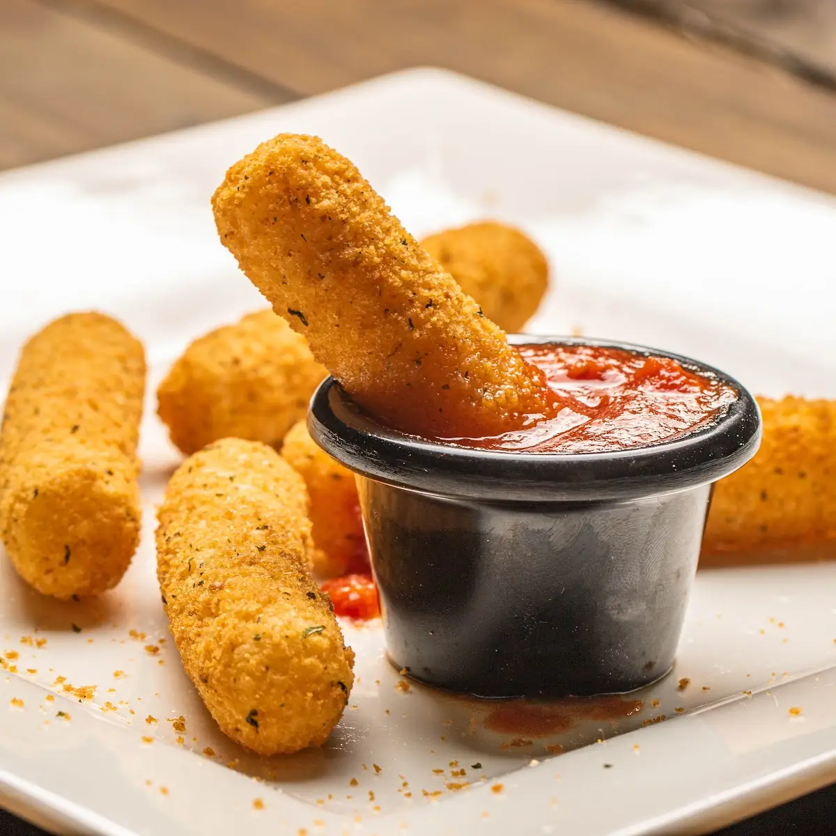 Mozzarella Sticks 8 Pieces