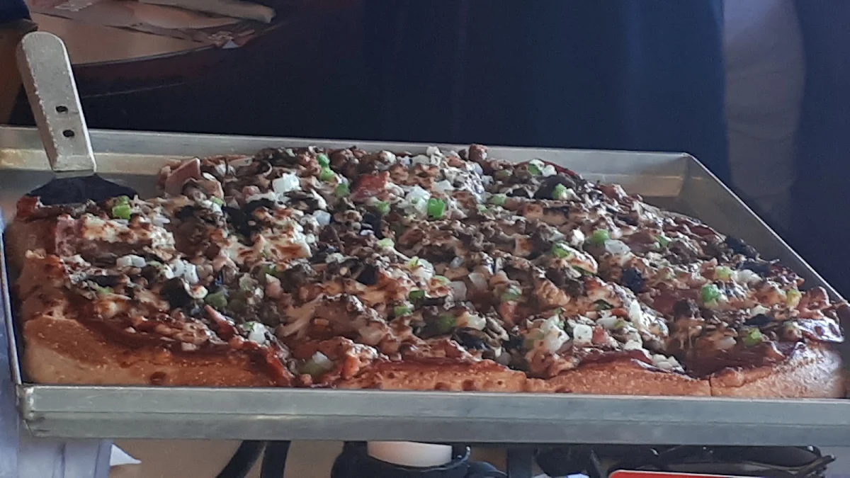 Highlights, Pizza Delight