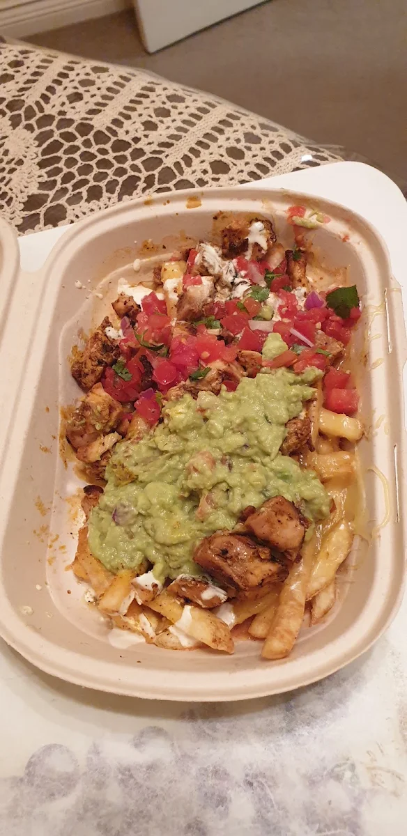 Chicken Nachos, Guzman y Gomez - UNSW