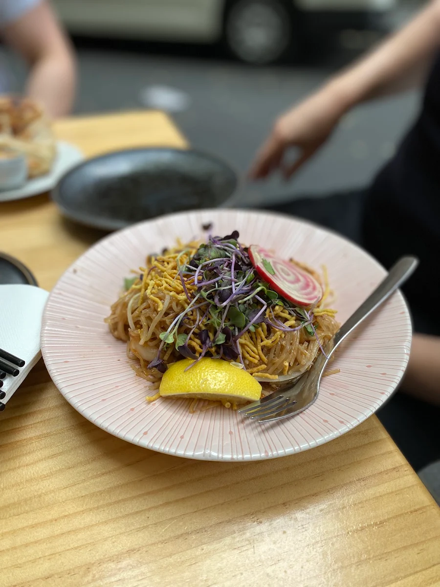 Nama's Pad Thai