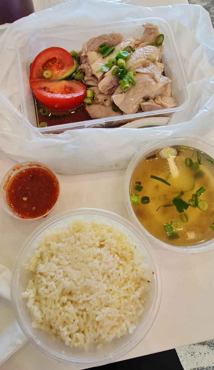 Hainan Chicken Rice, Laksa Hut