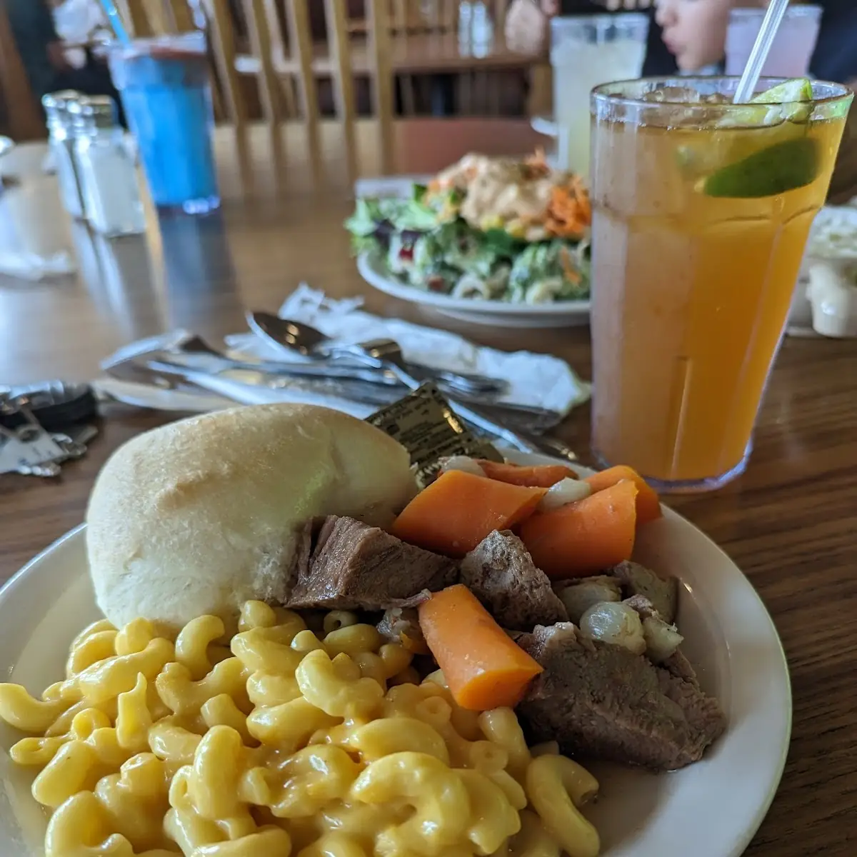 Pot Roast and Macaroni Cheese