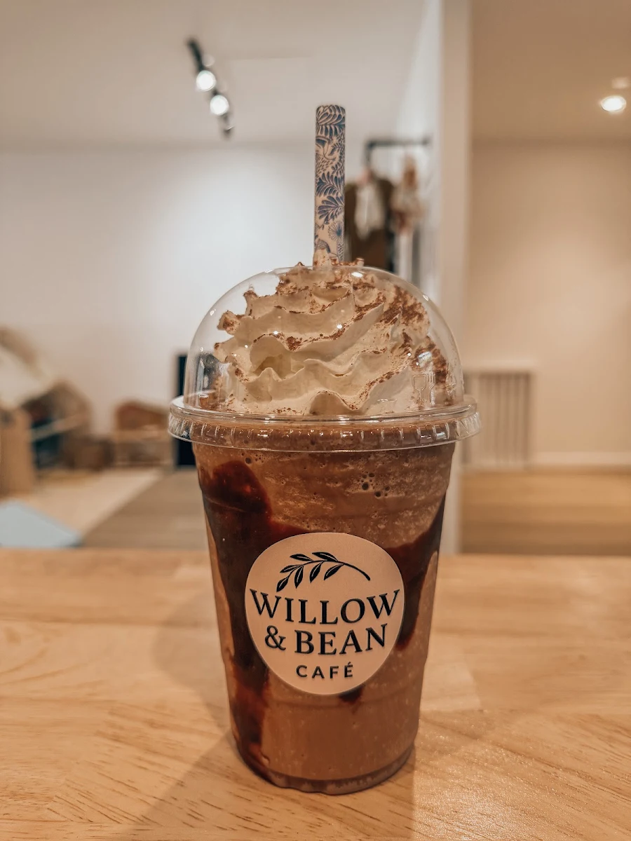 Highlights, Willow & Bean Cafe