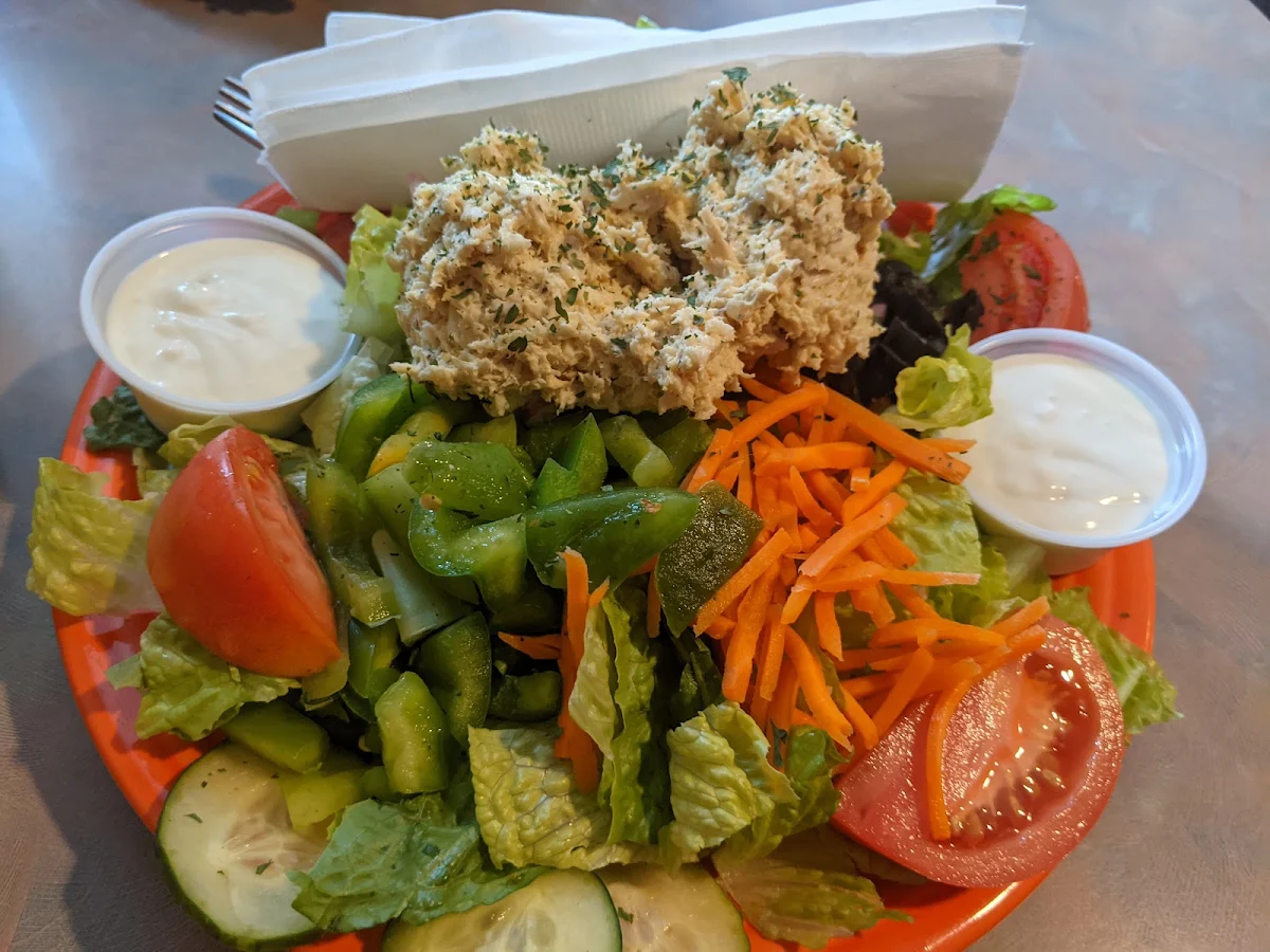 Salad with Tuna Salad