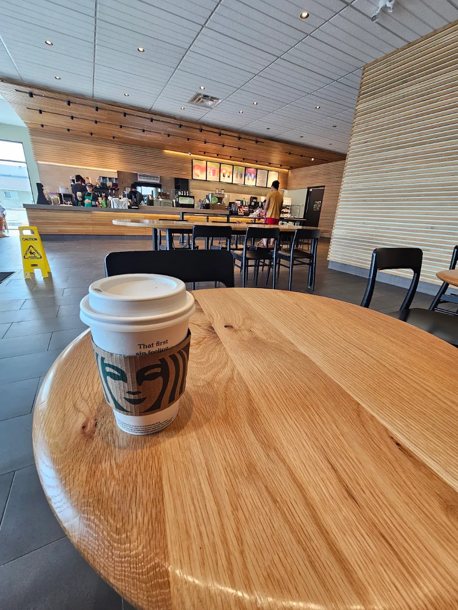 Pike, Starbucks