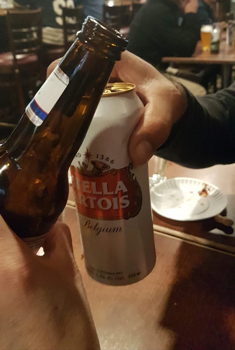 Cheers to Stella, Cutchie's Sports Tap & Eatery