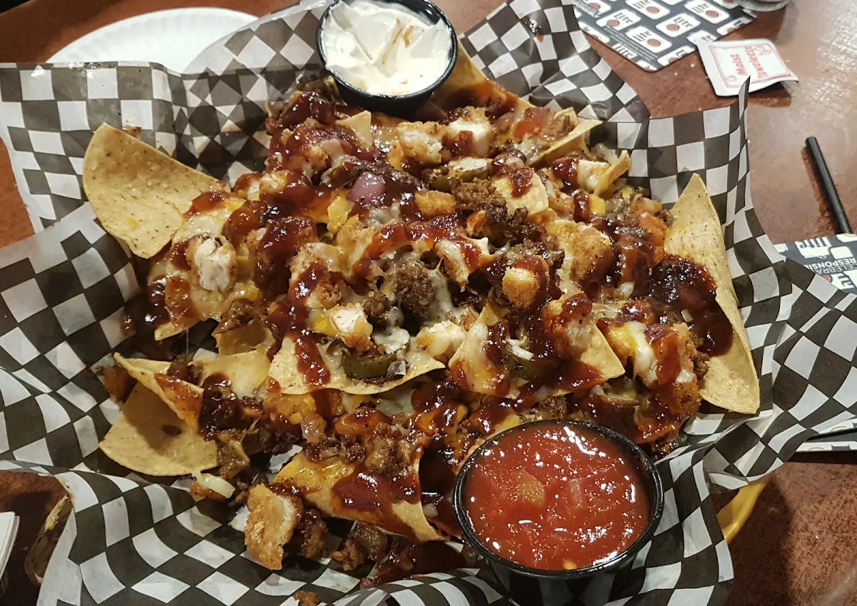 Highlights, Cutchie's Sports Tap & Eatery