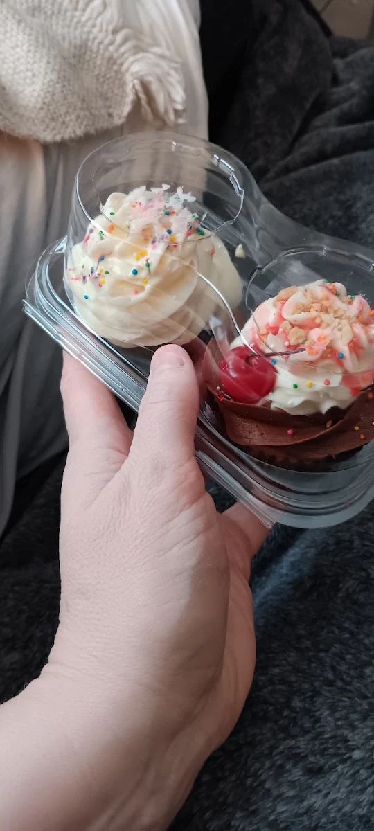 Confetti Cupcake and Banana Split Cupcake